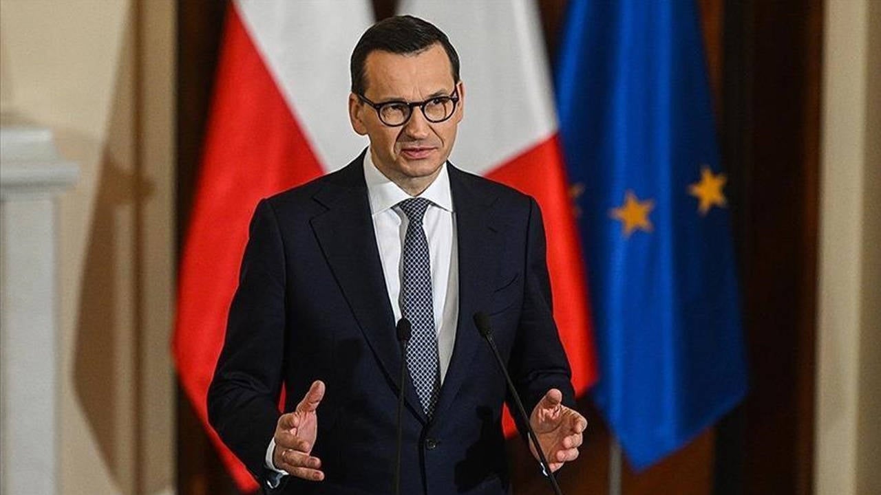 Polonya'da hükümet düştü: Başbakan Morawiecki, güven oylamasını kaybetti