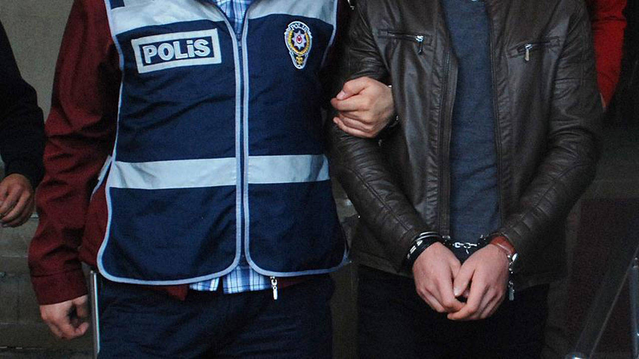 Ankara'da kargocu kılığında "sahte senet" oyunu: 2 kişi tutuklandı