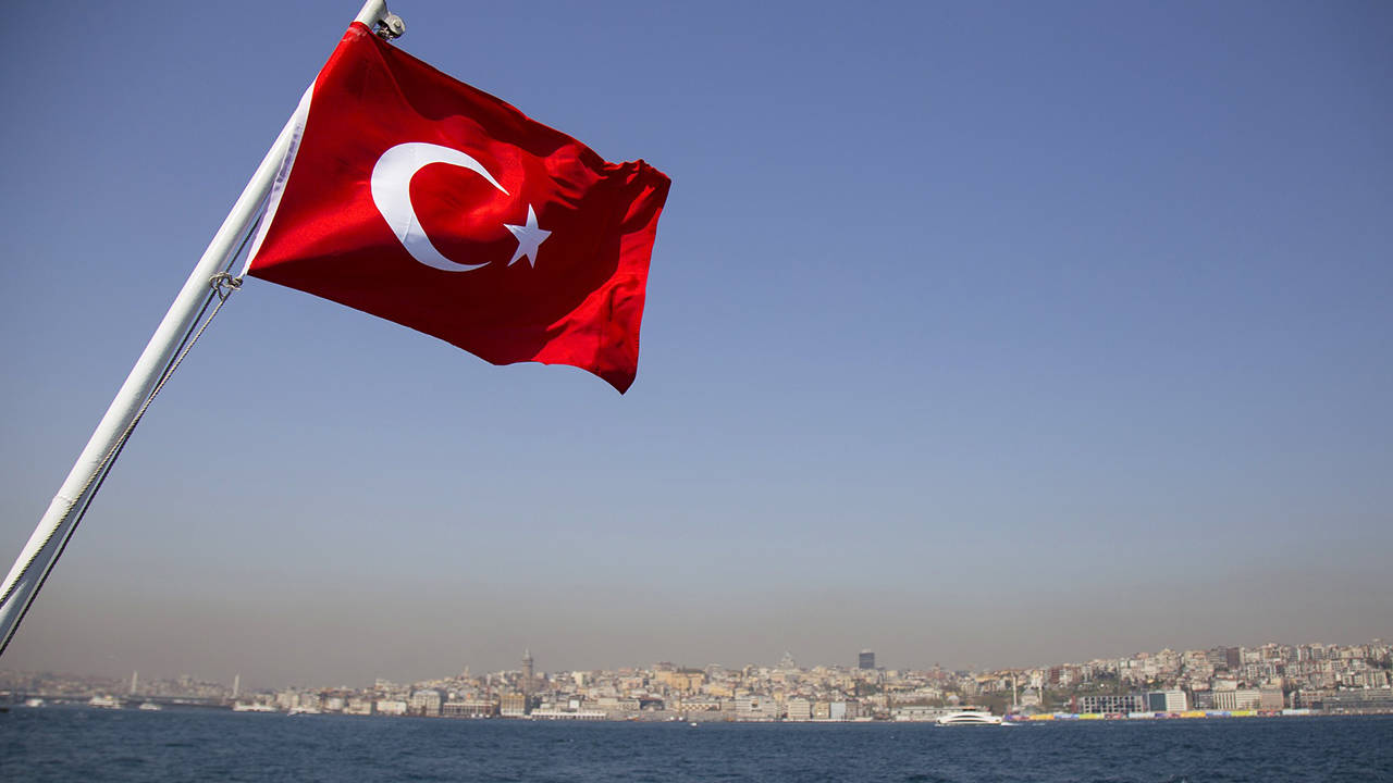 Denizcilikte 'Türk bayrağına geçiş' uygulamasında yeni karar