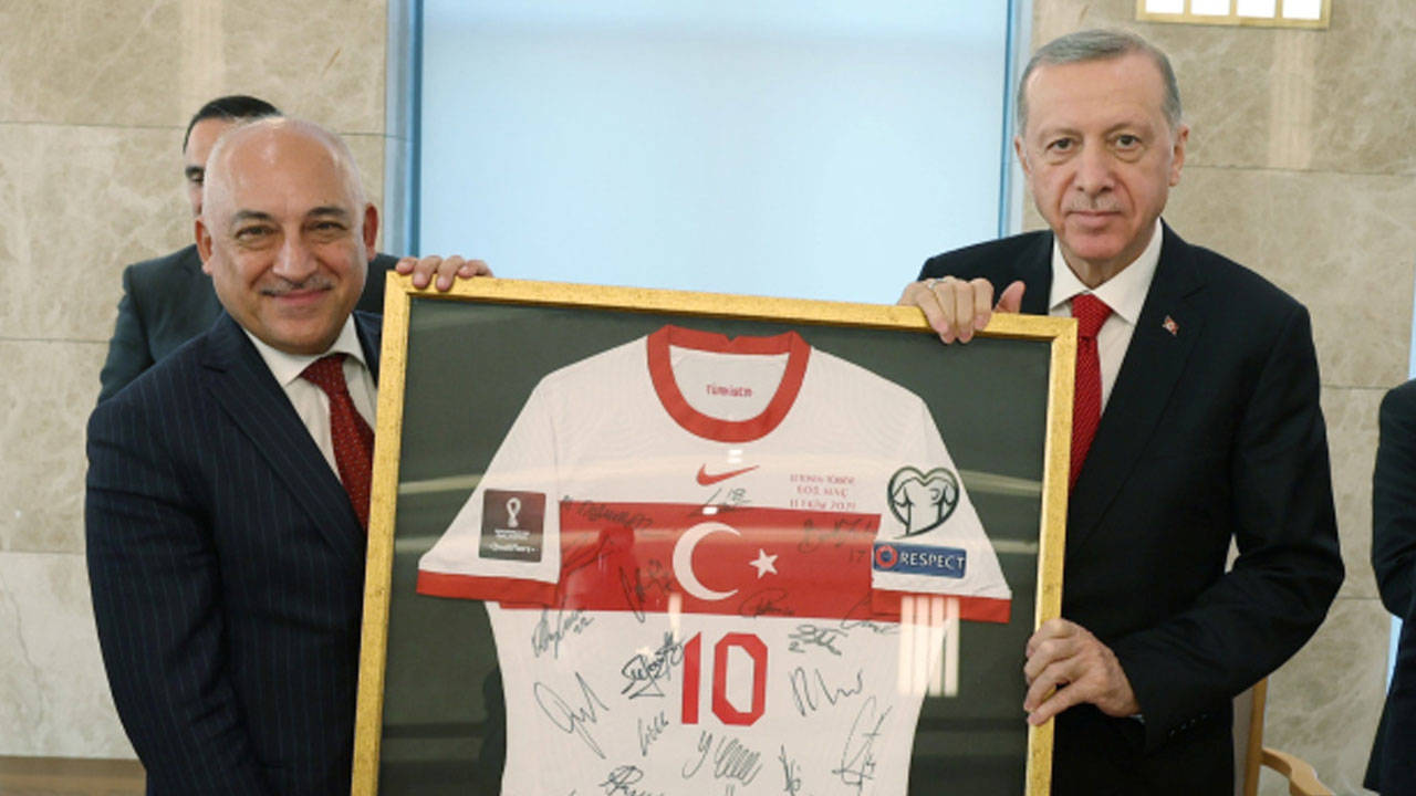 Erdoğan, şovunu yapacak: TFF'den Süper Lig logosu ve Süper Kupa finali kararı