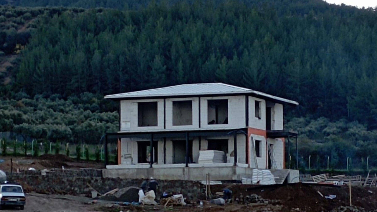 BirGün ortaya çıkarmıştı: CHP’li vekil Kaya’dan villa inşa ettiren Rektör’e tepki