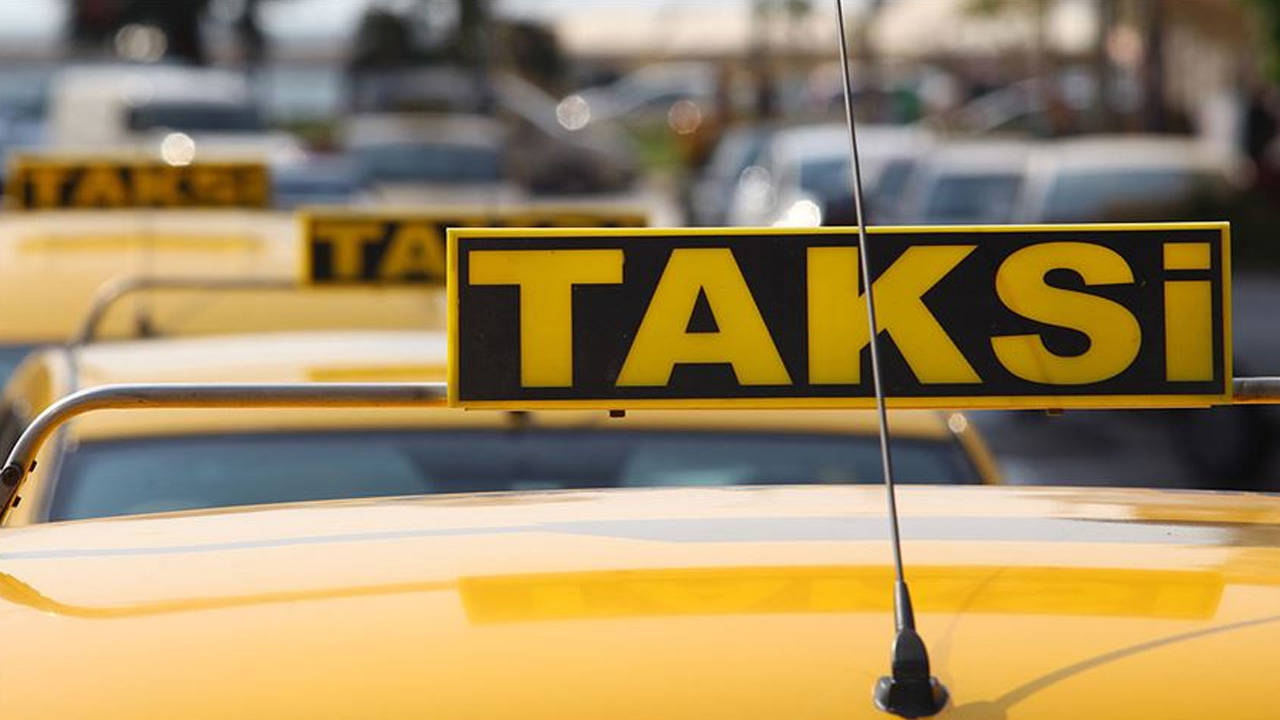 İstanbul'da taksilerde zamlı tarife başlıyor