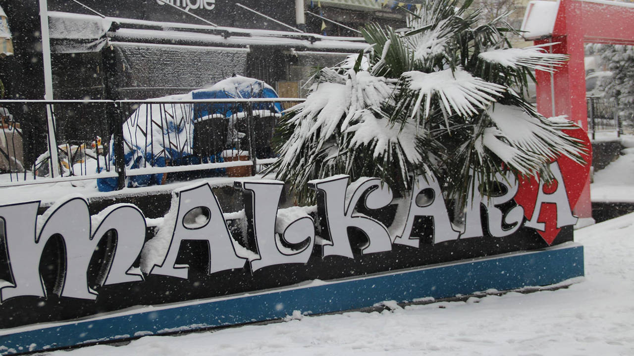 Tekirdağ ve Kırklareli'nde kar yağışı: Gün boyu devam etmesi bekleniyor