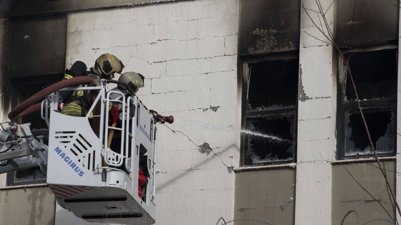Ankara'da yedek parça üretim fabrikasındaki yangın kontrol altına alındı