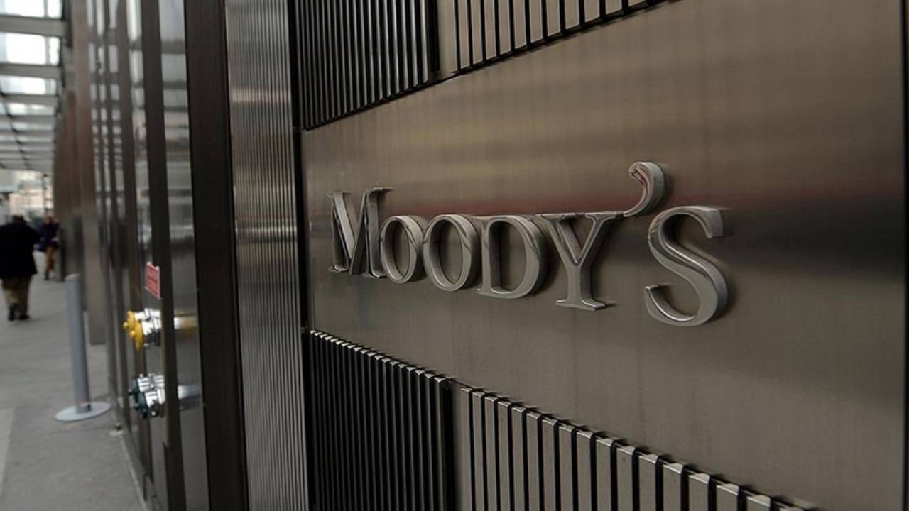 Moody's'den 17 Türk bankası hakkında karar