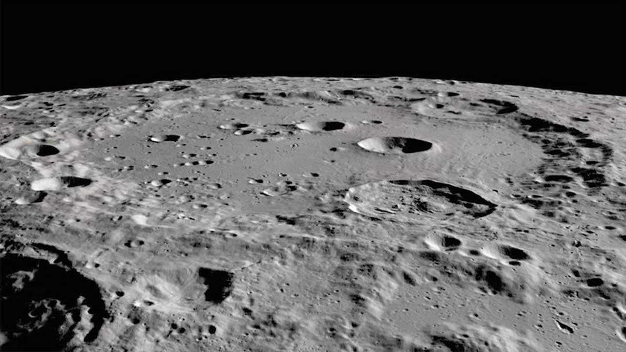 Araştırma: Ay'ın kabuğunda 4 milyar yıl önce daha çok su bulunuyordu