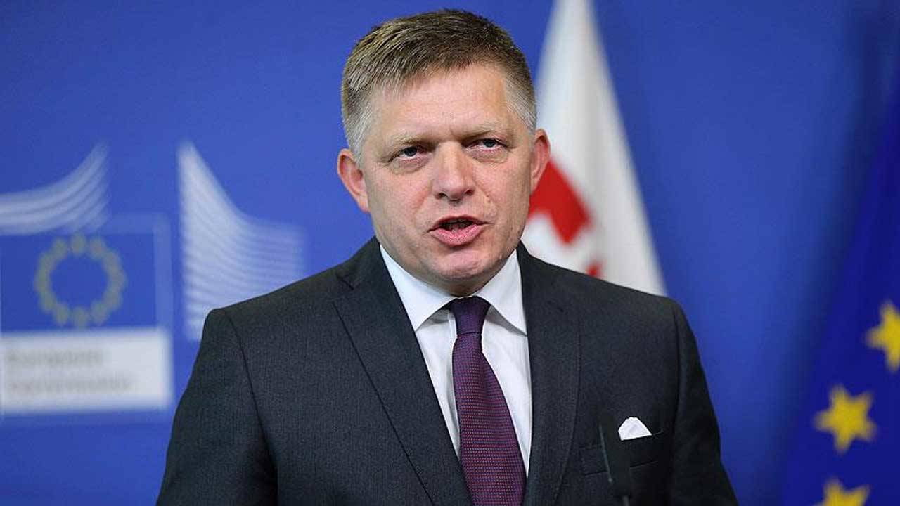 Slovakya Başbakanı: Ukrayna tamamen ABD'nin kontrolü altında, NATO üyeliğini veto edeceğiz