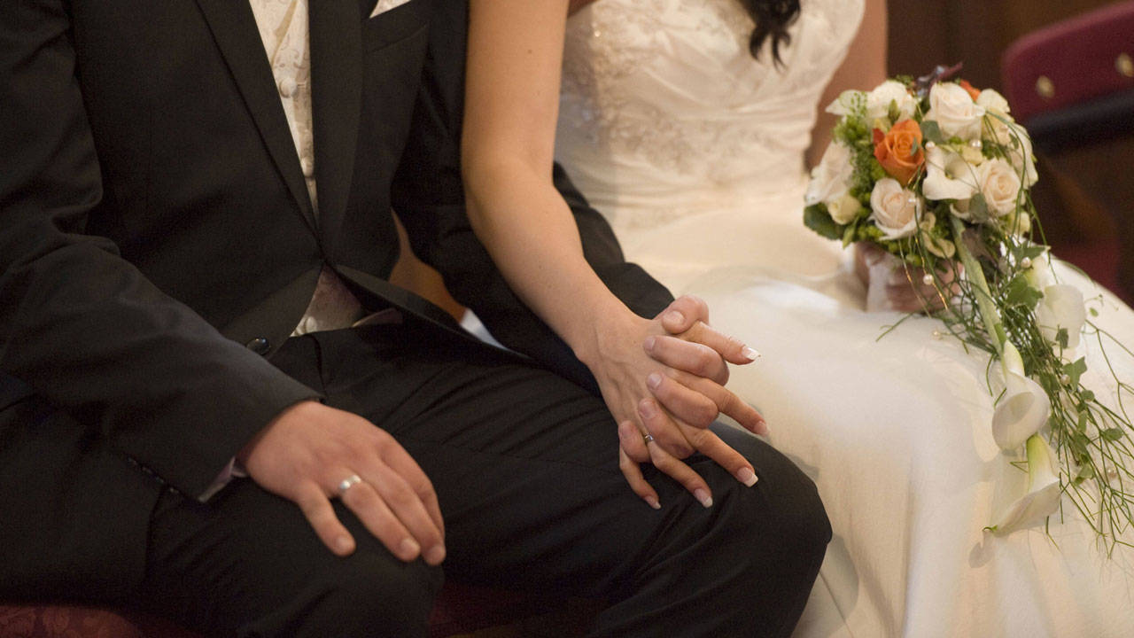 Evlilikte "soyadı" kuralı değişiyor