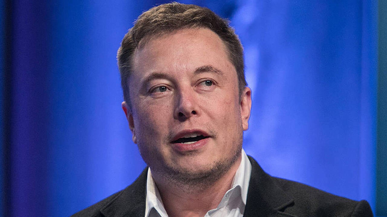 Elon Musk, 'dünyanın en zengini' unvanını kaptırdı