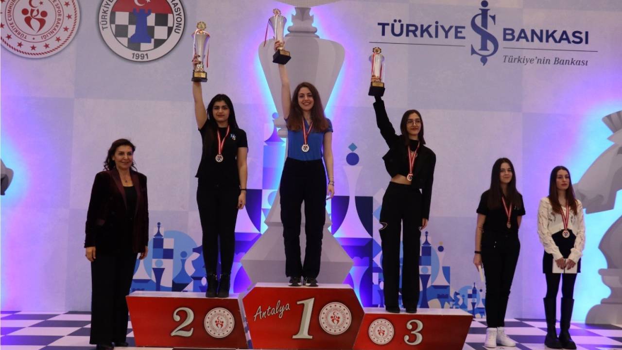 Antalya’da satranç heyecanı sona erdi