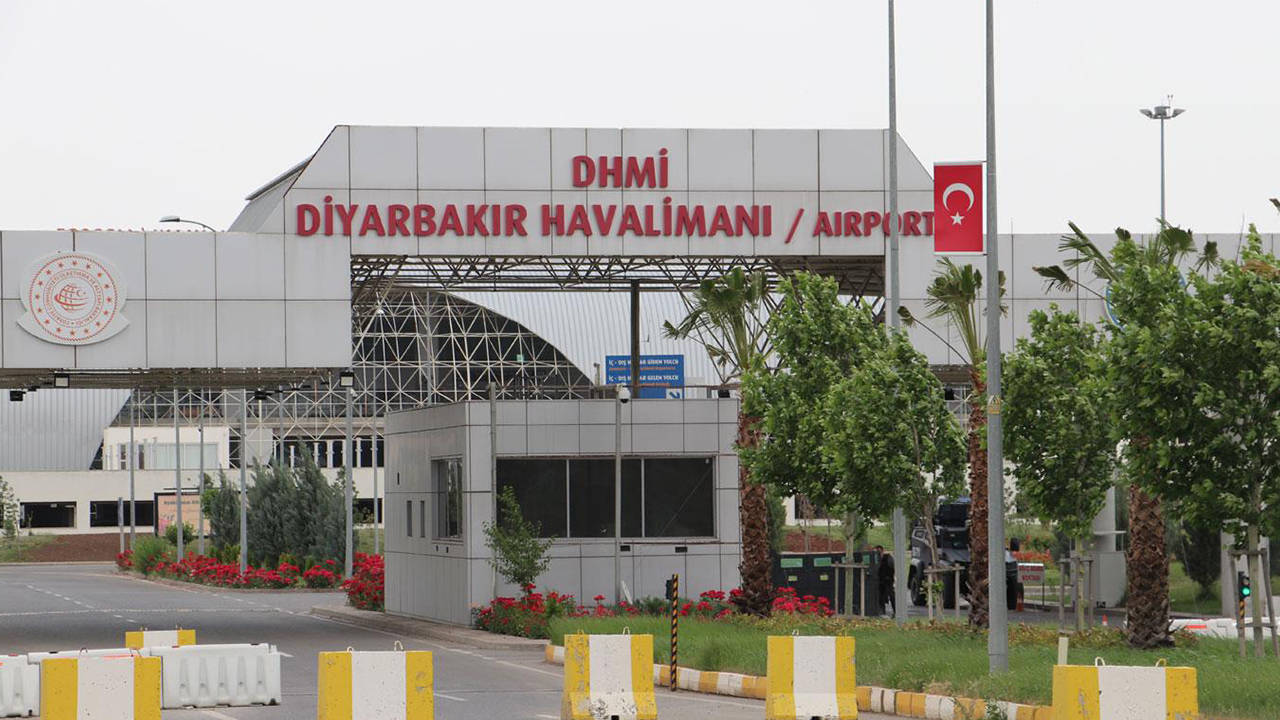 CHP'li Karasu: Diyarbakır Havalimanı'ndaki ısınma sorununun altından vahim iddialar çıktı