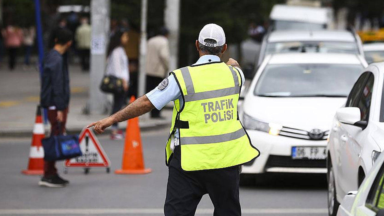 Resmi Gazete’de yayımlandı: Trafik cezalarında indirimli ödeme süresinde değişiklik