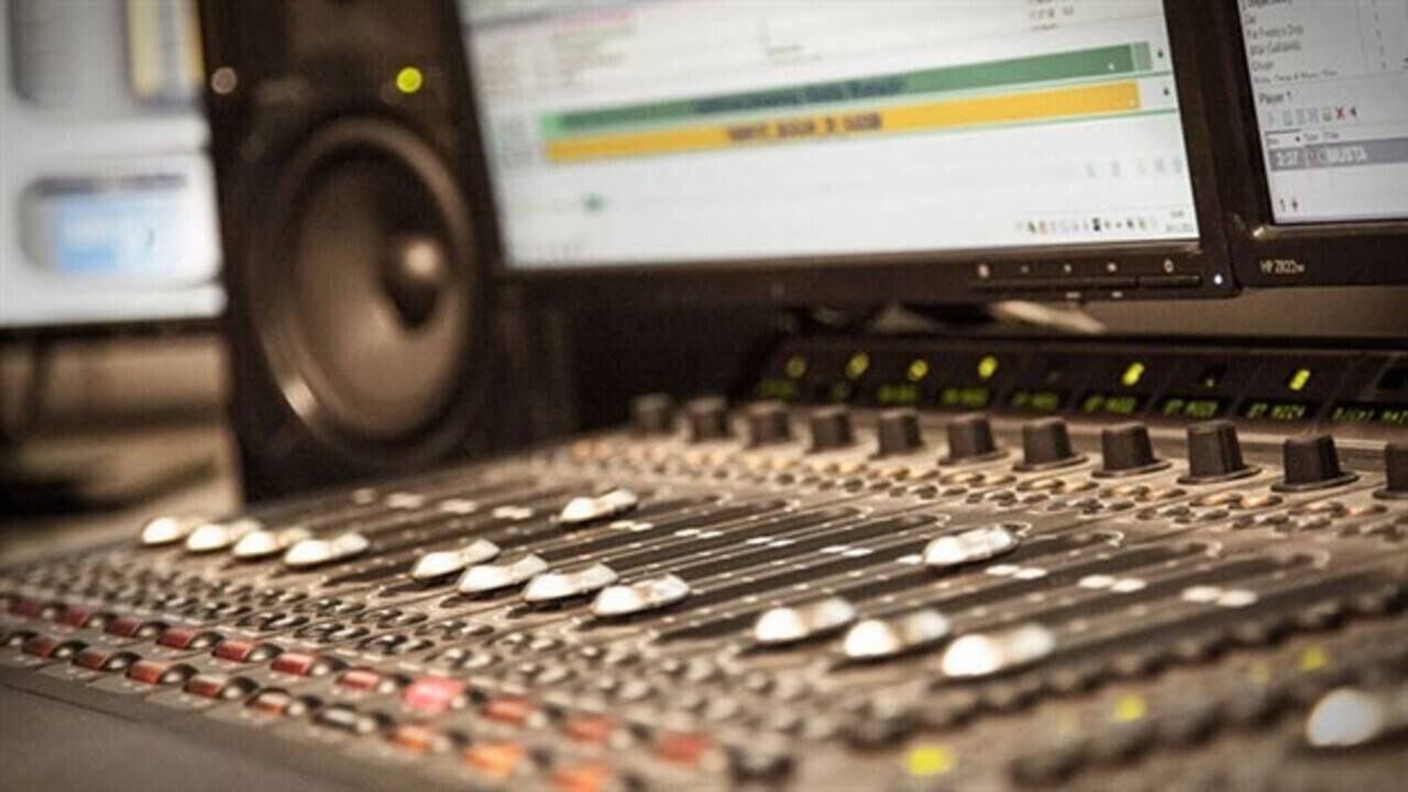 İsveç devlet radyosu, Kürtçe servisini kapatıyor