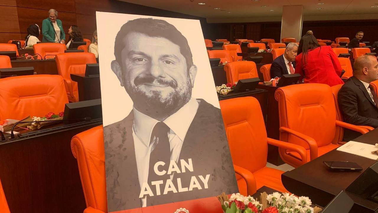 Can Atalay'dan 6 Şubat mesajı: "Her gecenin bir sabahı, bu günlerin de bir sonu var"