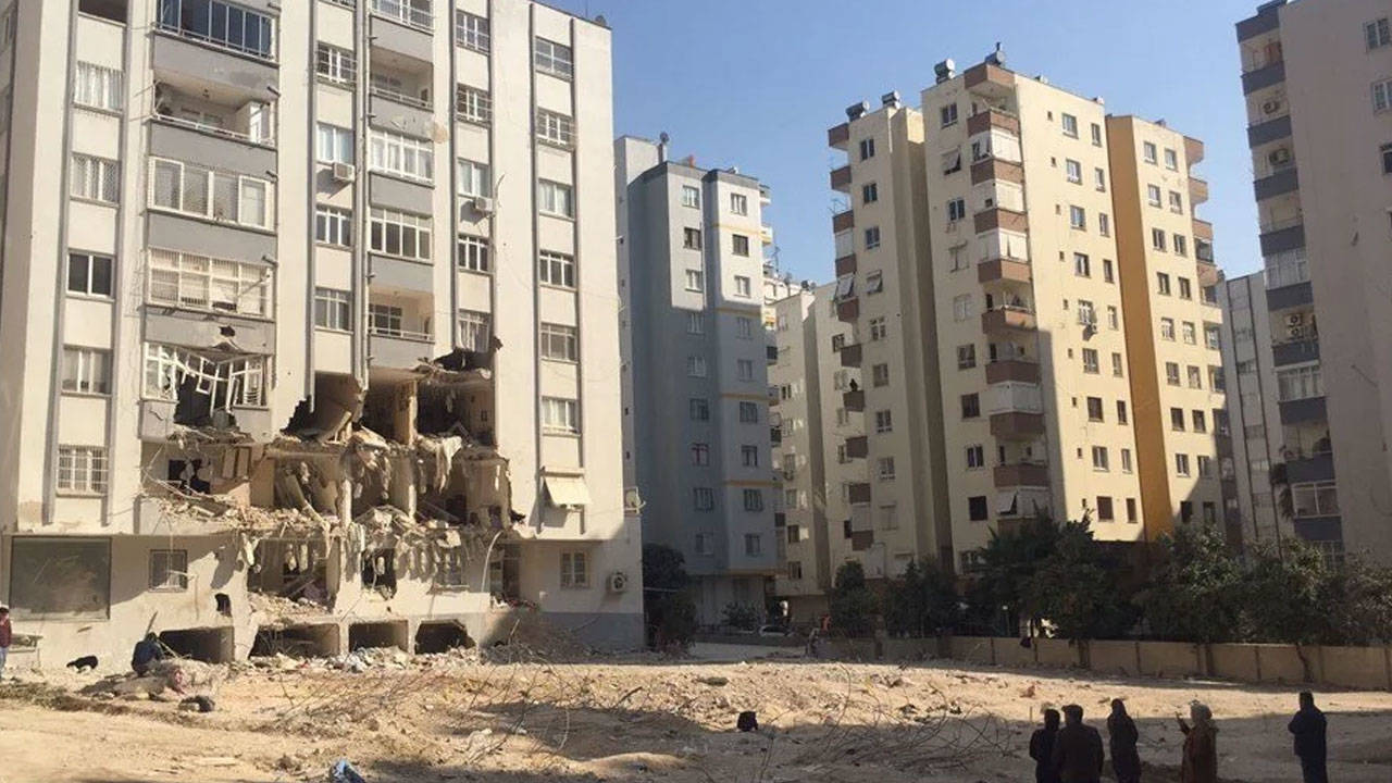 Depremde 96 kişinin öldüğü bina için 1.5 sayfalık iddianame