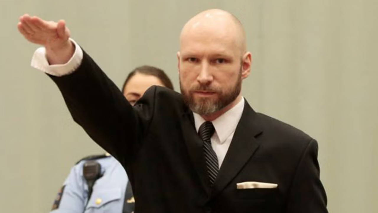 77 kişinin katili Breivik, tecridine son verilmesi için açtığı davayı kaybetti