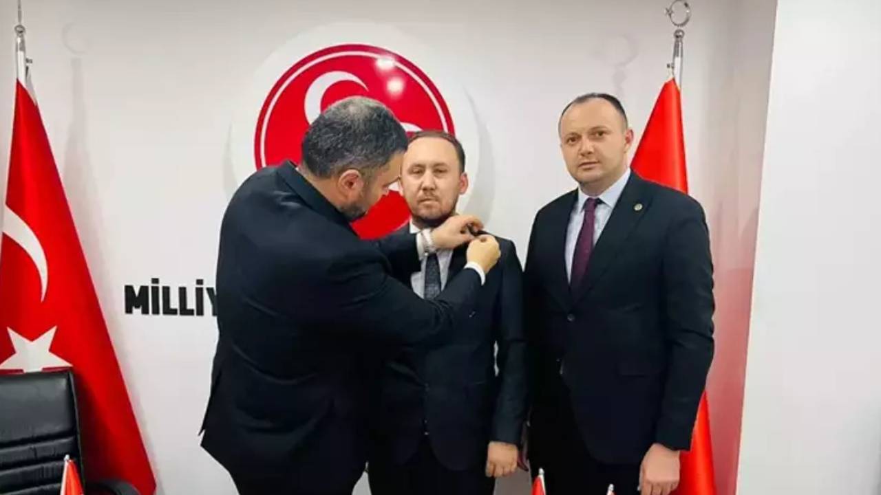 Gelecek Partisi'nde toplu istifa: MHP'ye geçtiler