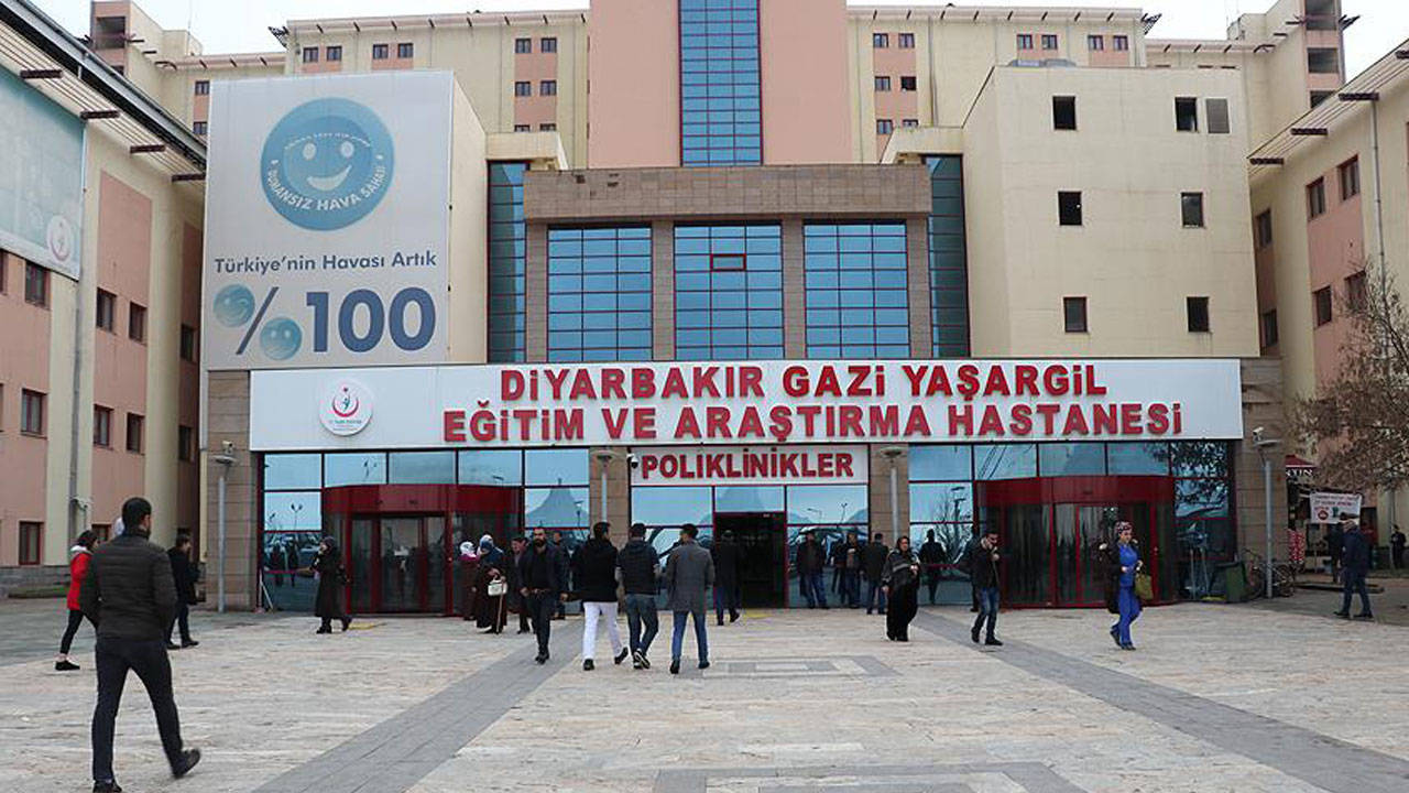 Diyarbakır'da kamu hastanelerinde çalışan 3 plastik cerrahtan 2'si istifa etti