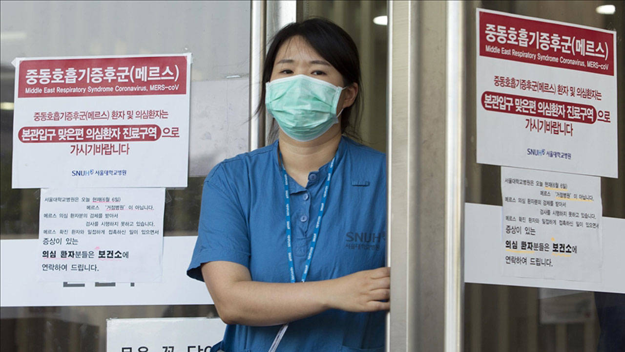 Yaklaşık 9 bin stajyer doktorun istifası ettiği Güney Kore'de 'acil durum' ilan edildi