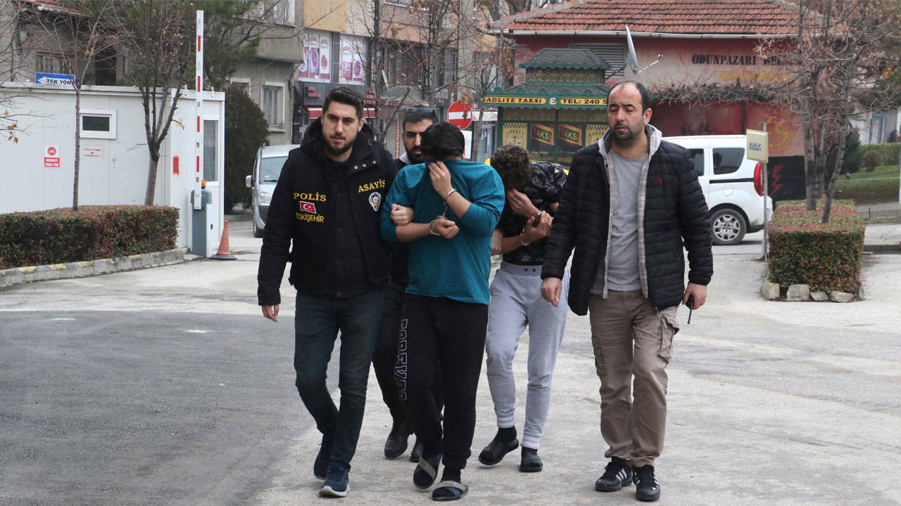 Ayşenur Çolakoğlu'nun katiline 'iyi hal' indirimli müebbet hapis cezası