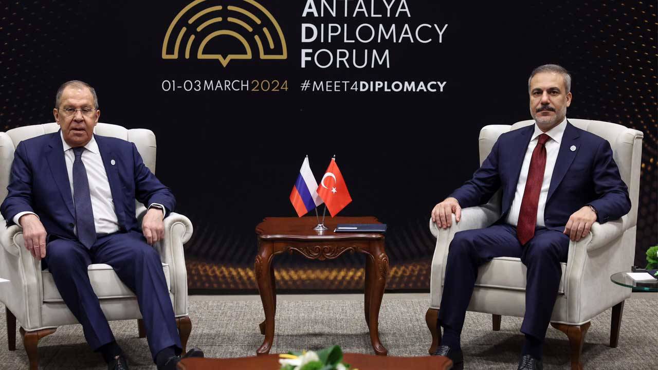 Dışişleri Bakanı Hakan Fidan, Sergey Lavrov ile görüştü