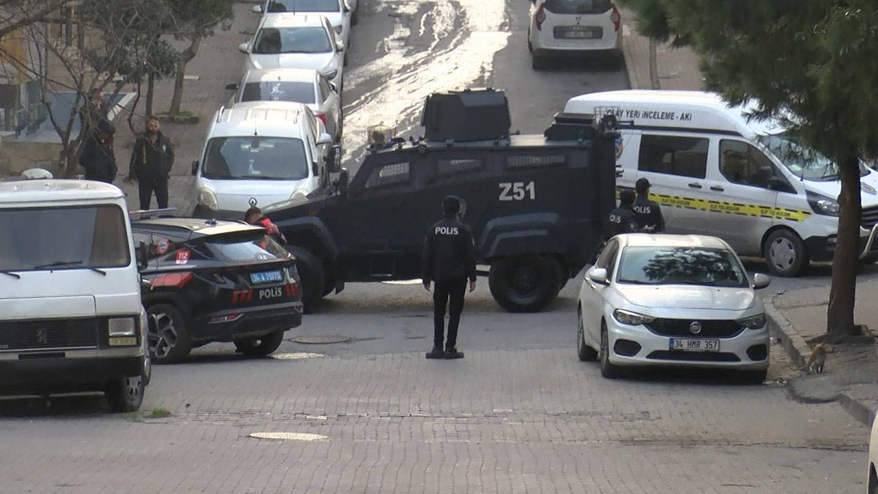 Gazi Mahallesi'nde suç örgütü liderinin dayısının 'hayır yemeği'ne silahlı saldırı