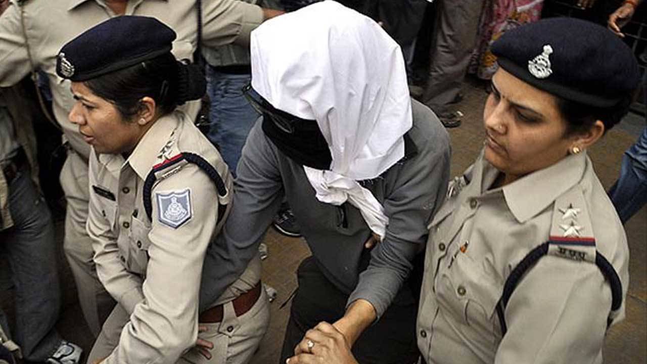 Hindistan'da İspanyol turist toplu tecavüze uğradı: 3 gözaltı