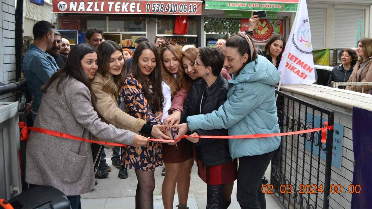 Özel Sektör Öğretmenleri Sendikası İzmir temsilciliğini açtı: Mücadele dersini öğretmenler veriyor