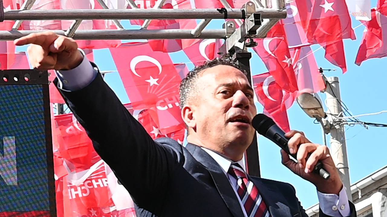 Erzurum'da konuşan CHP'li Başarır: "Artık takım tutar gibi parti tutmayalım"