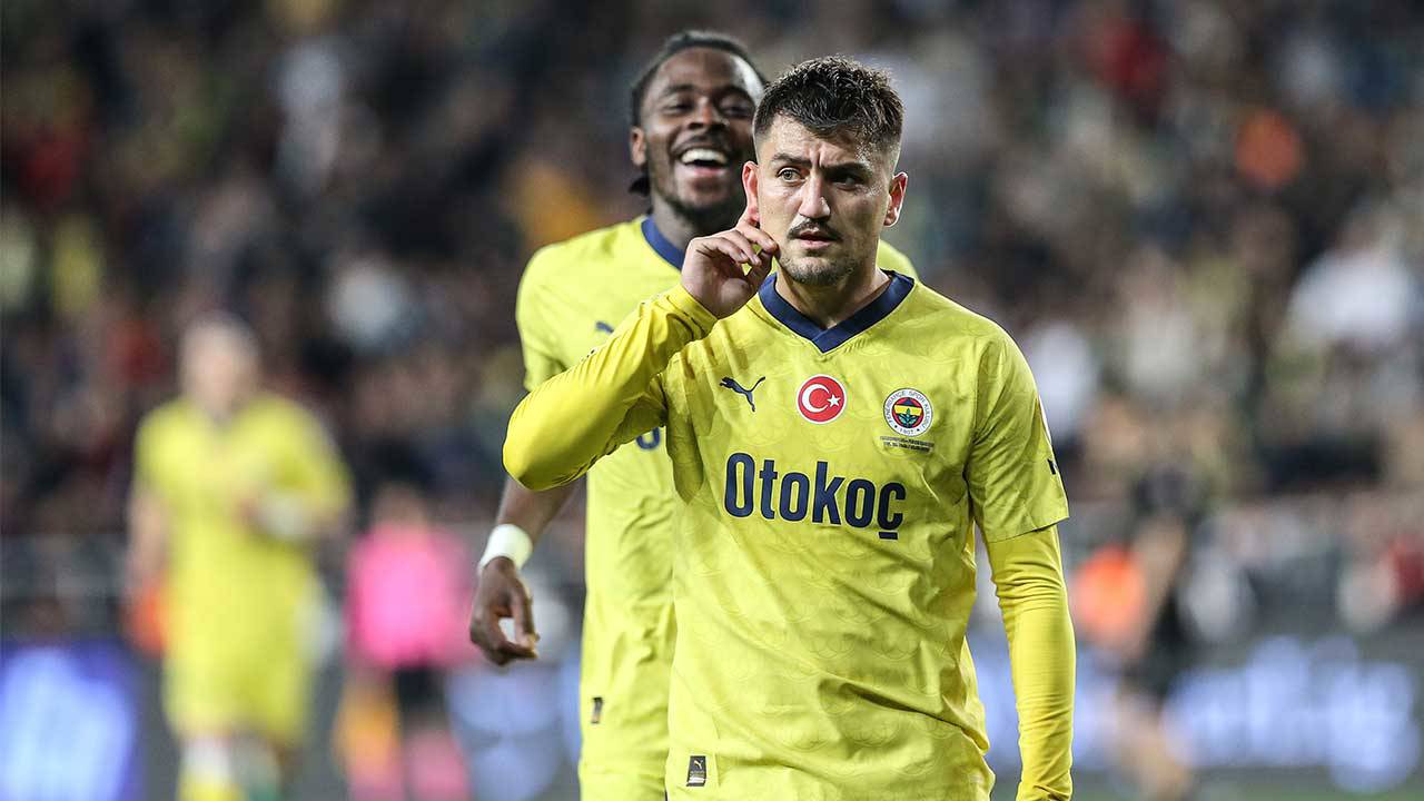 Fenerbahçe'nin Union Saint Gilloise maçı kamp kadrosu açıklandı