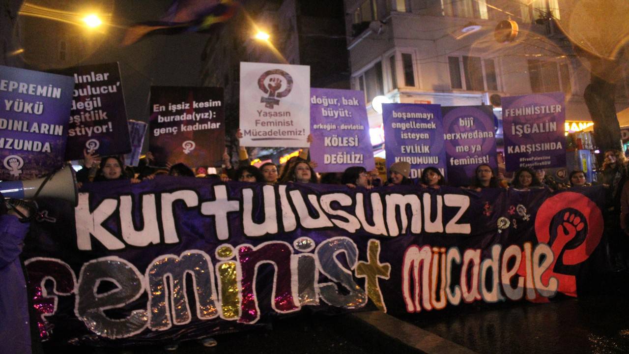 Kadınlar 8 Mart'ta Taksim'de: Engellemelere rağmen yürüyüş!