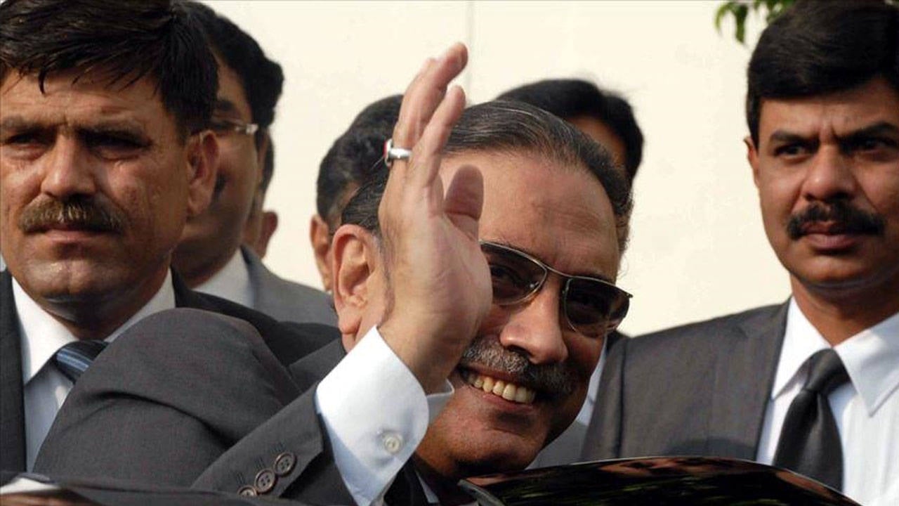 Pakistan'da Benazir Butto'nun eşi Asıf Ali Zerdari, 2. kez Cumhurbaşkanı seçildi