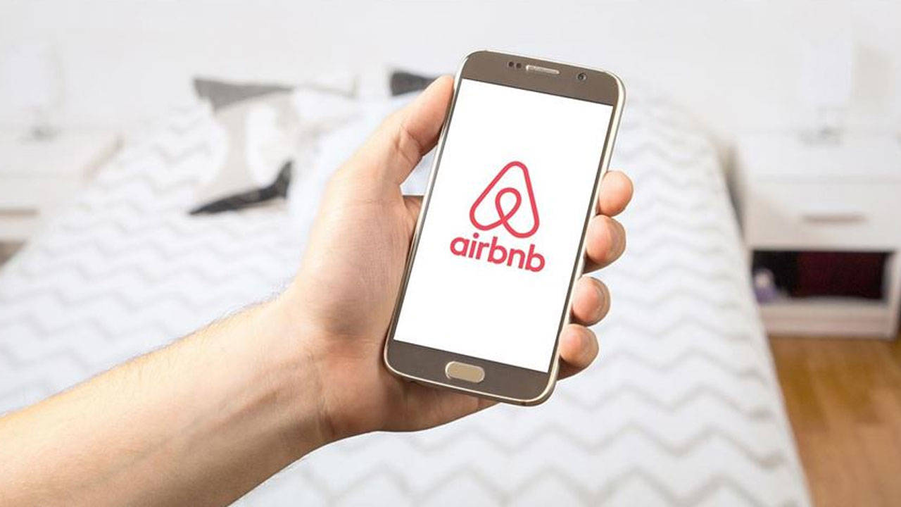 Airbnb'den güvenlik kamerası kararı