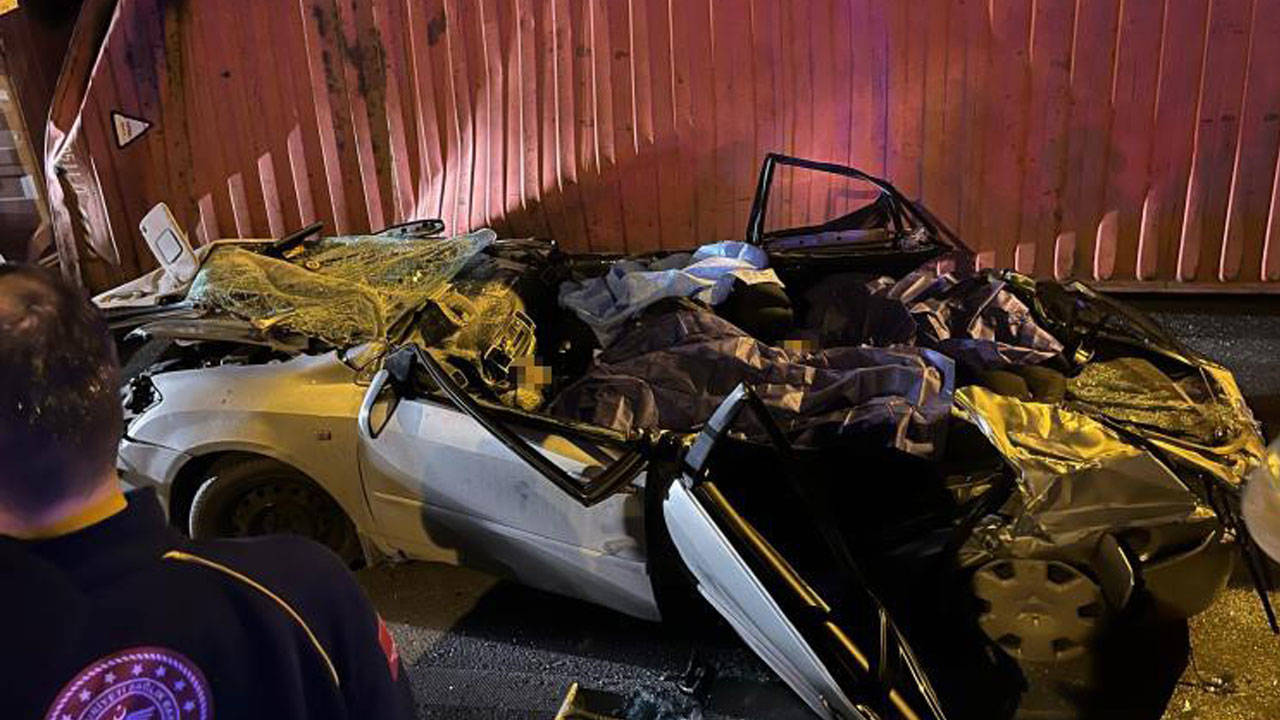 Bakırköy'de 4 kişinin öldüğü kaza: TIR şoförü uyarı işaretlerini dikkate almamış