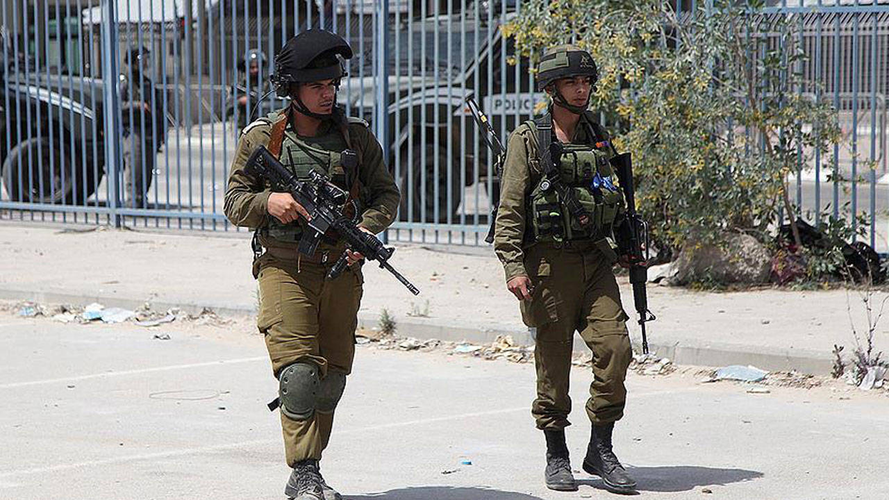 'Doğu Kudüs'te bıçaklı saldırı' iddiası: Filistinli bir çocuk öldürüldü