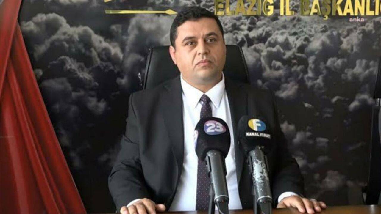 Elazığ'da CHP'li adaya 50 kişiyle tehdit: "Sizi tek tuşumla patlatacağım"