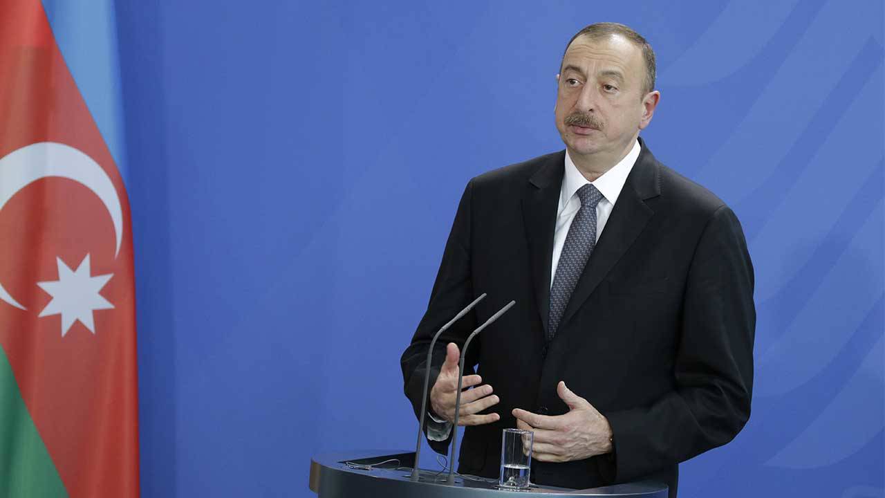 İlham Aliyev’den Ermenistan mesajı: Barışın sağlanabileceğini görüyoruz, istiyoruz