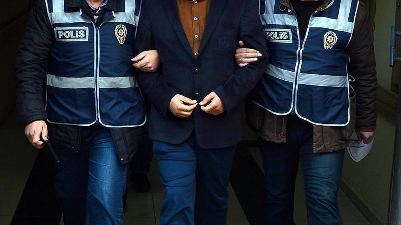 FETÖ'ye 'en üst derecede sadakatle bağlı' eski polis yakalandı