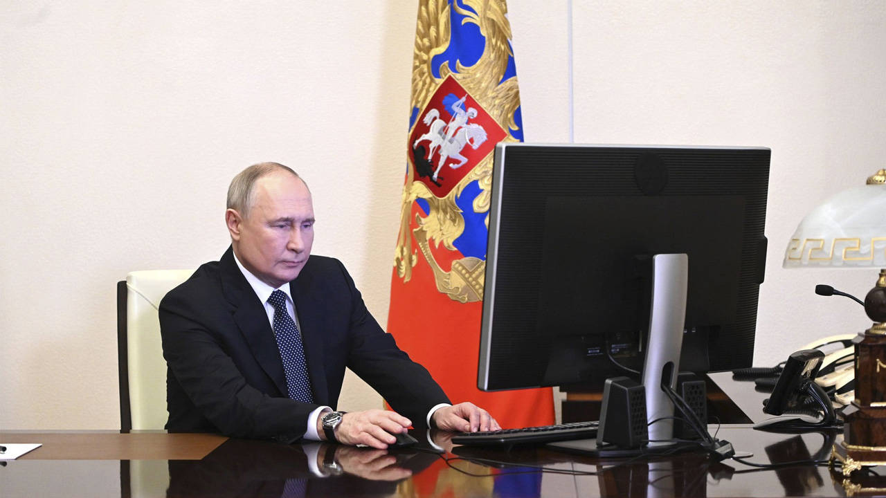 Putin devlet başkanı seçiminde oy kullandı