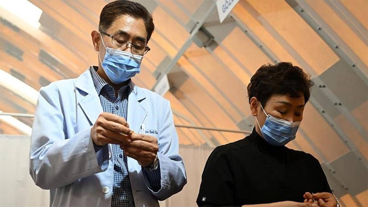Güney Kore'de tıp profesörleri istifaya hazırlanıyor