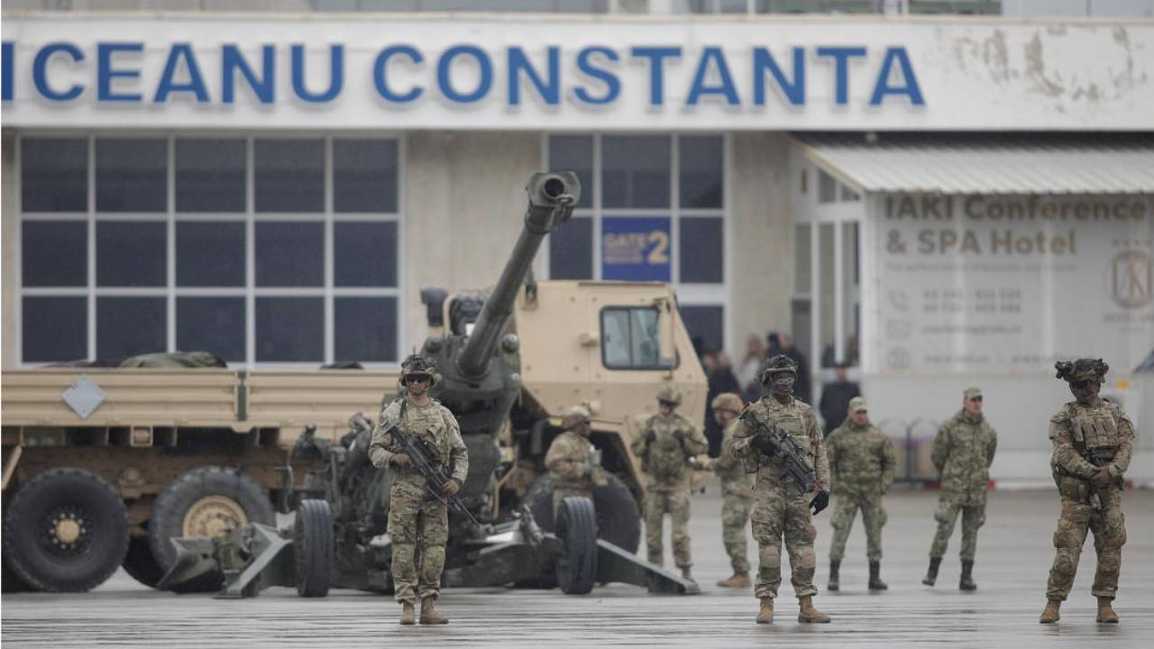 NATO Karadeniz’de kuşatmaya hız verdi