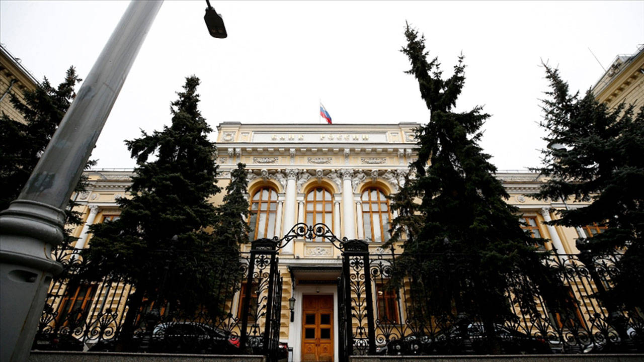 Rusya Merkez Bankası, politika faizini değiştirmedi
