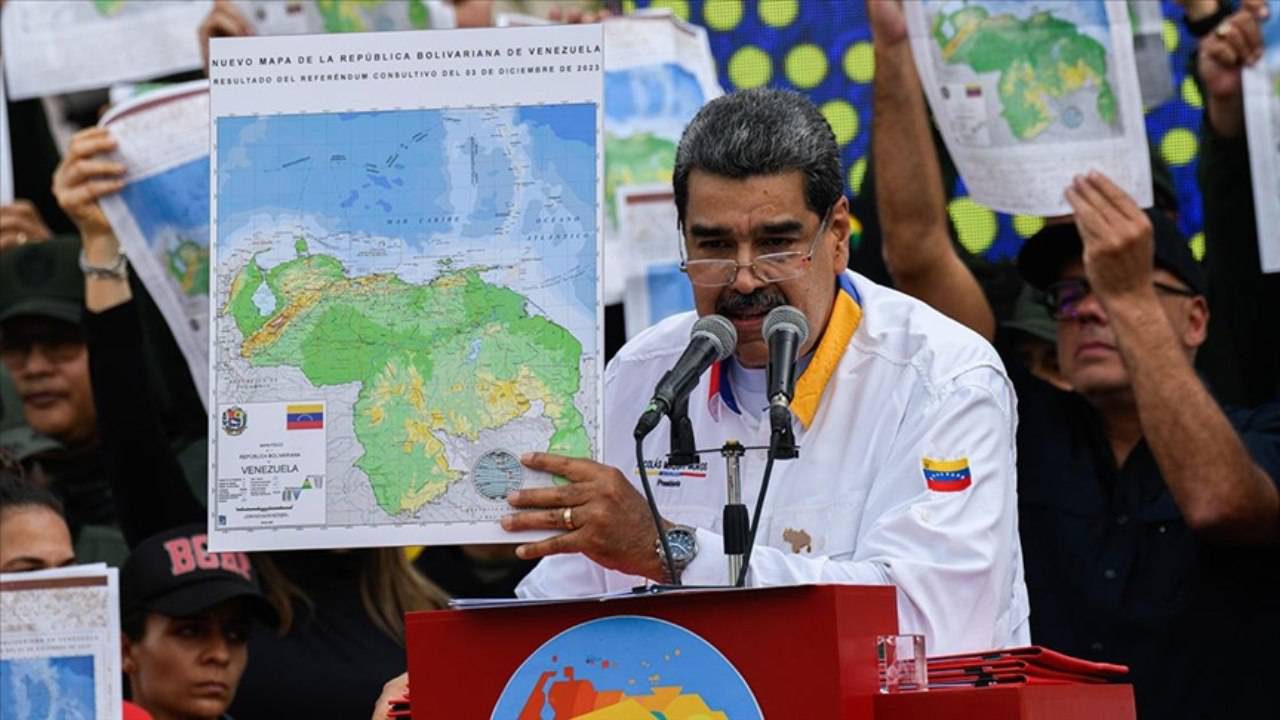 Venezuela, tartışmalı bölgede eyalet kurdu