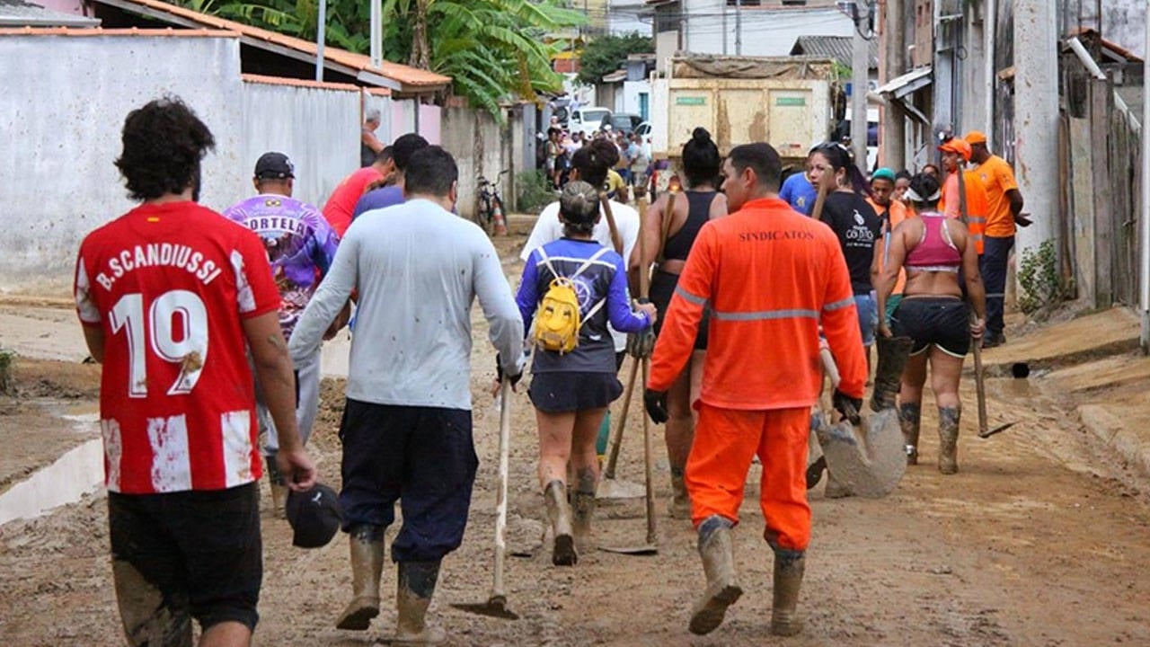 Brezilya'da şiddetli yağışlar: Ölü sayısı 23'e yükseldi