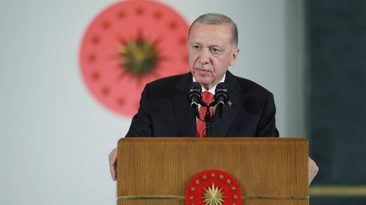Erdoğan: Evlatlarımızın her anında yanında olacağımız bir sistem kurduk