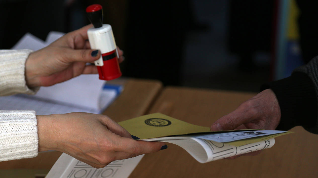 Seçime sayılı günler kaldı: TBB'den seçmenler ve müşahitler için hukuk rehberi