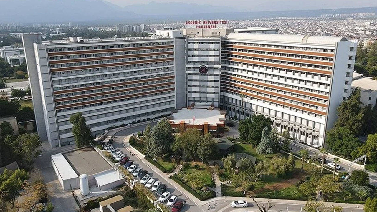 Akdeniz Üniversitesi'nde mobbing iddiaları: "100'den fazla hemşire istifa etti"