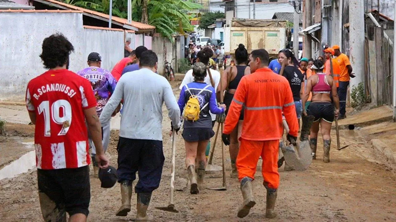 Brezilya'da sel ve toprak kayması: Ölü sayısı 27'ye yükseldi