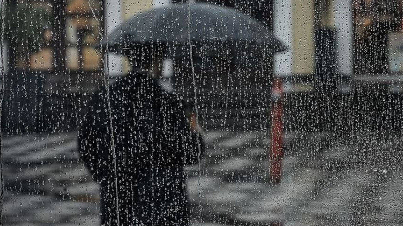 Meteoroloji açıkladı: Tüm zamanların yağış rekoru Kemer'de