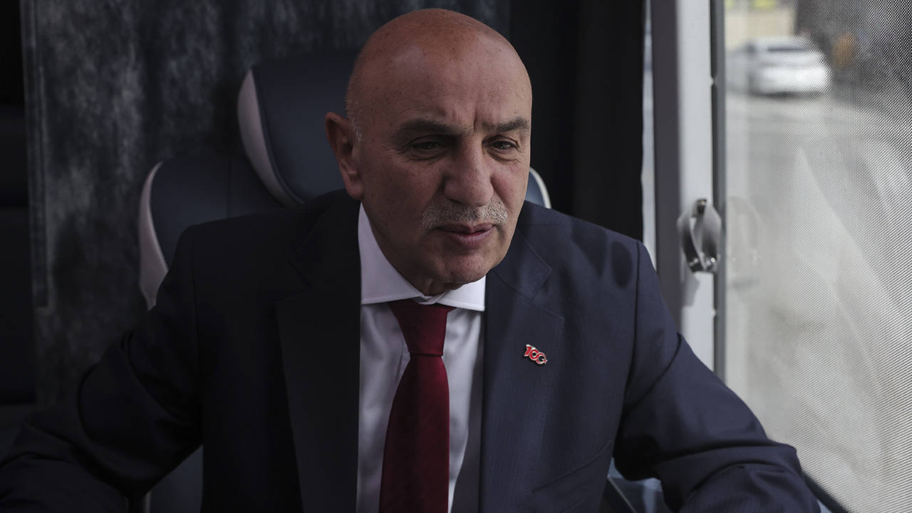 Turgut Altınok 600 konut iddiasına ilişkin belge paylaştı